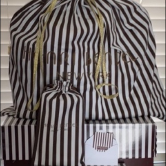 Brand New Henri Bendel Tote and Brand new wallet - Picture 15 of 16